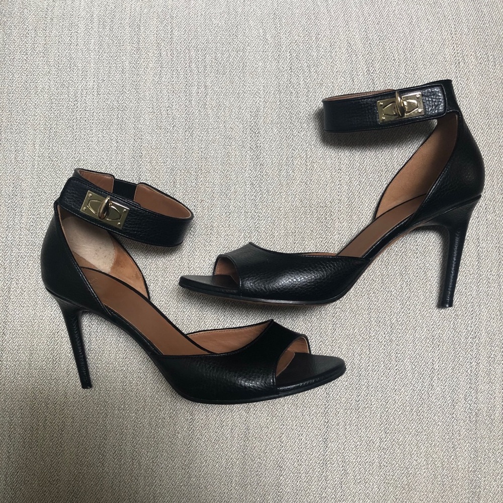 Givenchy Shark Lock Ankle Strap Sandals - Picture 5 of 12